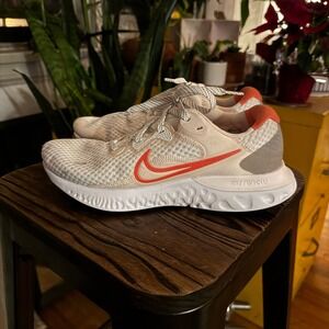 Nike Renew Run Women's Running Shoes White Coral Size 9